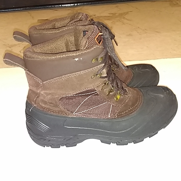 London fog 3M  Thinsulate winter boots. - Picture 2 of 10